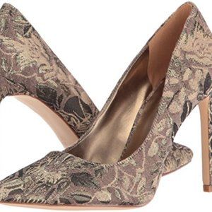 Nine West Tatiana pumps heels 8 M (fits 7.5) Gold Jasira *NEW WITHOUT BOX NWOB*